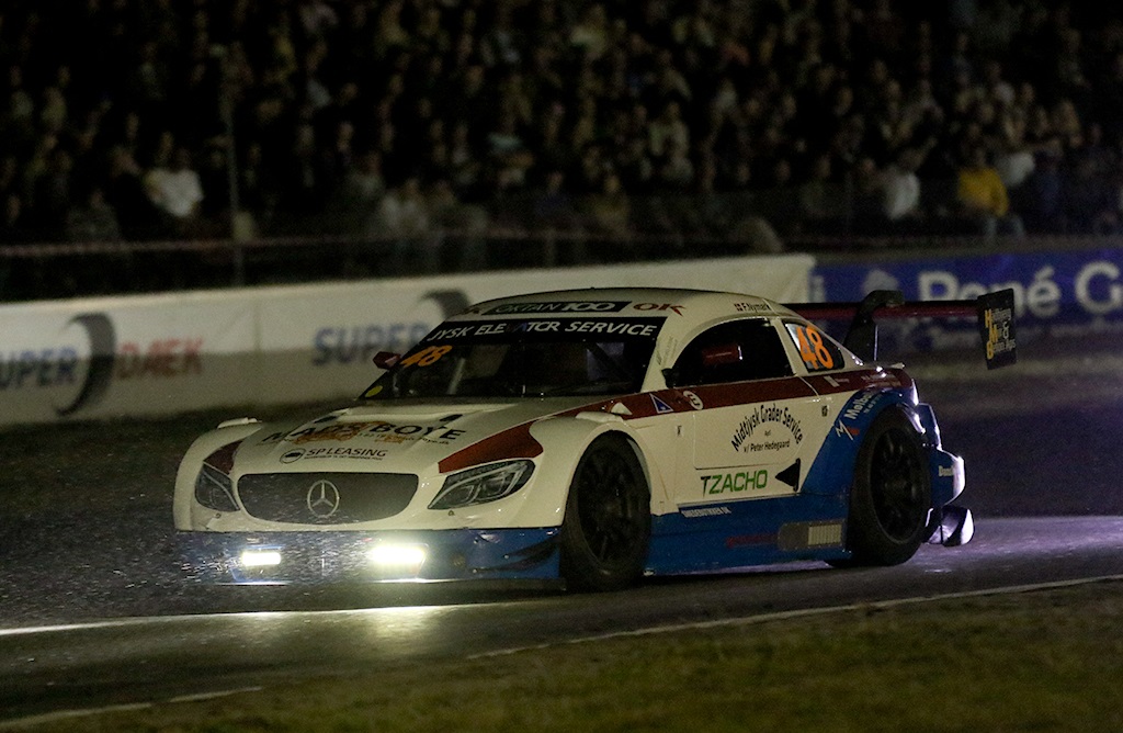 Frederik Nymark ligger flot i front af Super GT Danmark mesterskabet inden Padborg Night Race.
(Foto: Motorsporten.dk)